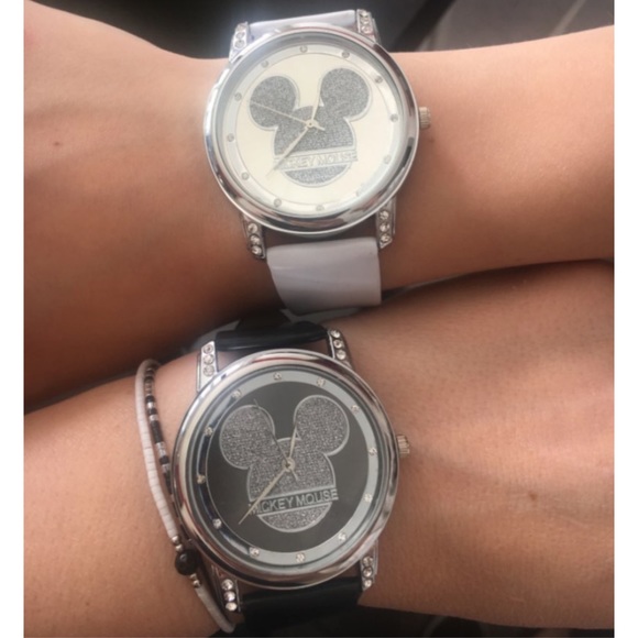 Mickey watch with black leather band - Picture 6 of 7